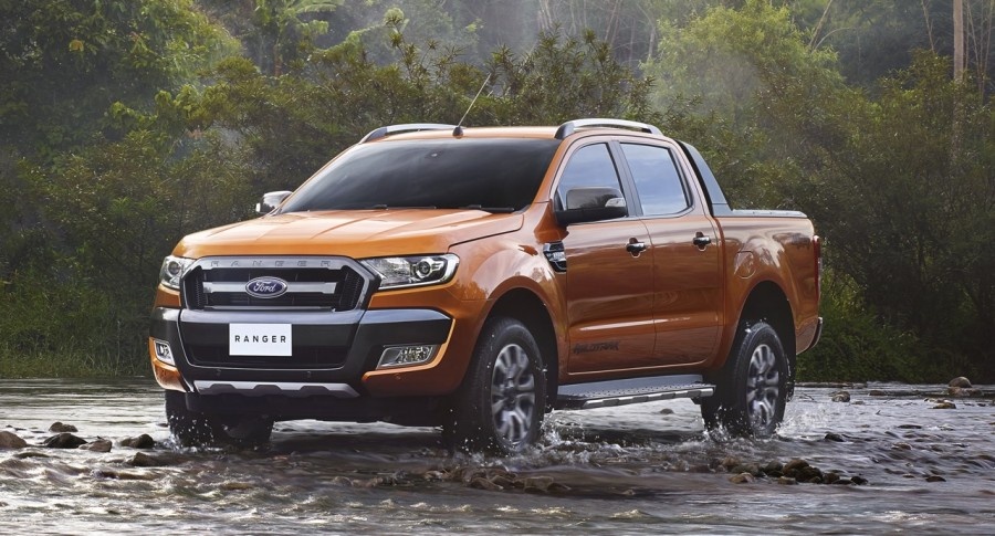 Ford Ranger Wildtrak 2015 ra mat o Thai Lan hinh anh