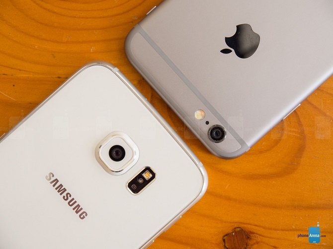 Nhieu iFan mang iPhone cu doi lay cap Galaxy S6, S6 Edge hinh anh