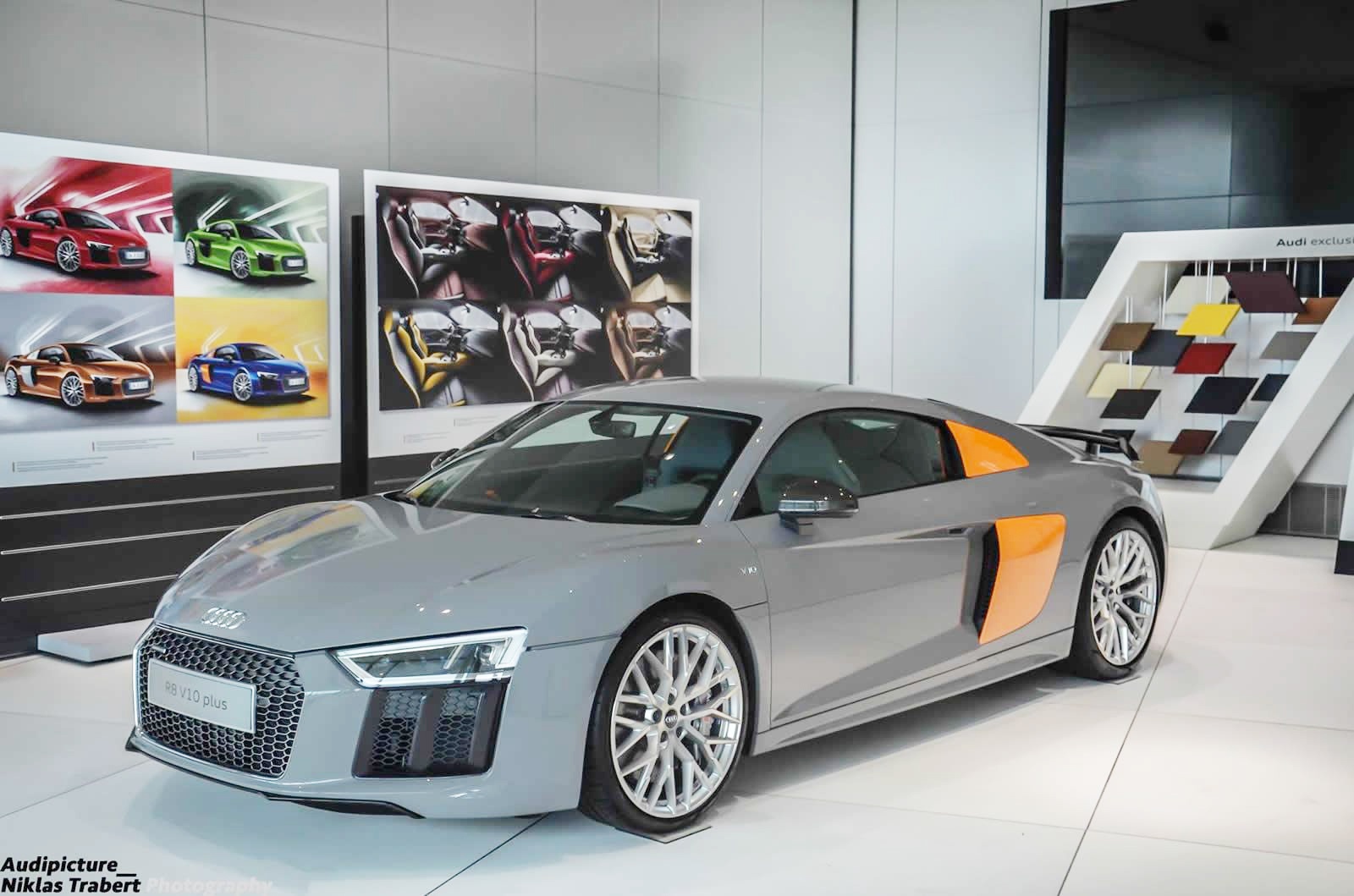 Audi R8 V10 Plus mau doc o Duc hinh anh