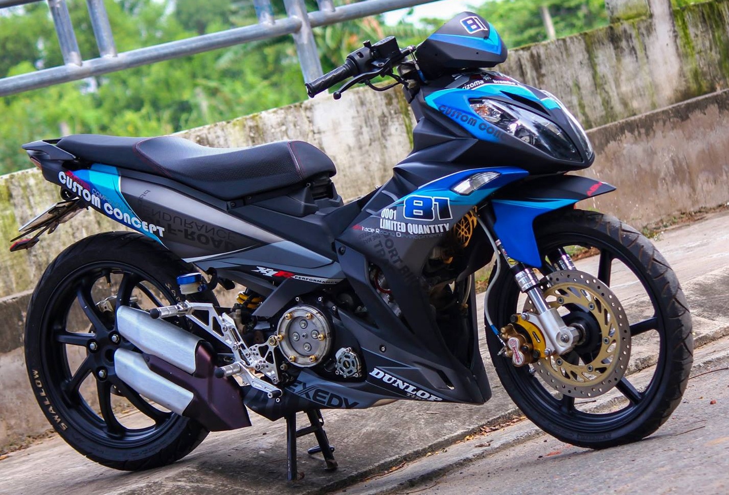 Exciter 2011 ngau hon voi tay lai tran cua biker Gia Lai hinh anh