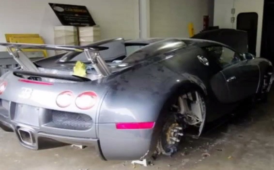 Sieu xe, xe sang bi bo roi moi noi o Dubai hinh anh