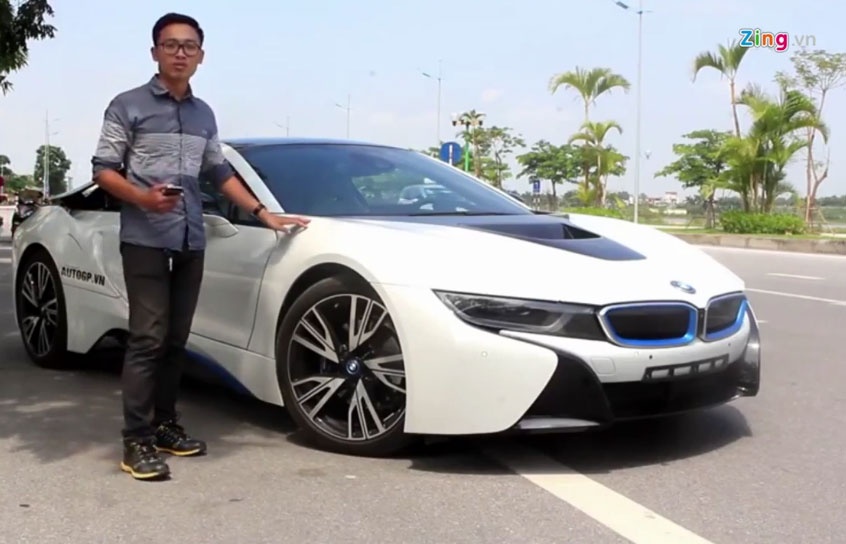 Trai nghiem sieu xe BMW i8 o Ha Noi hinh anh