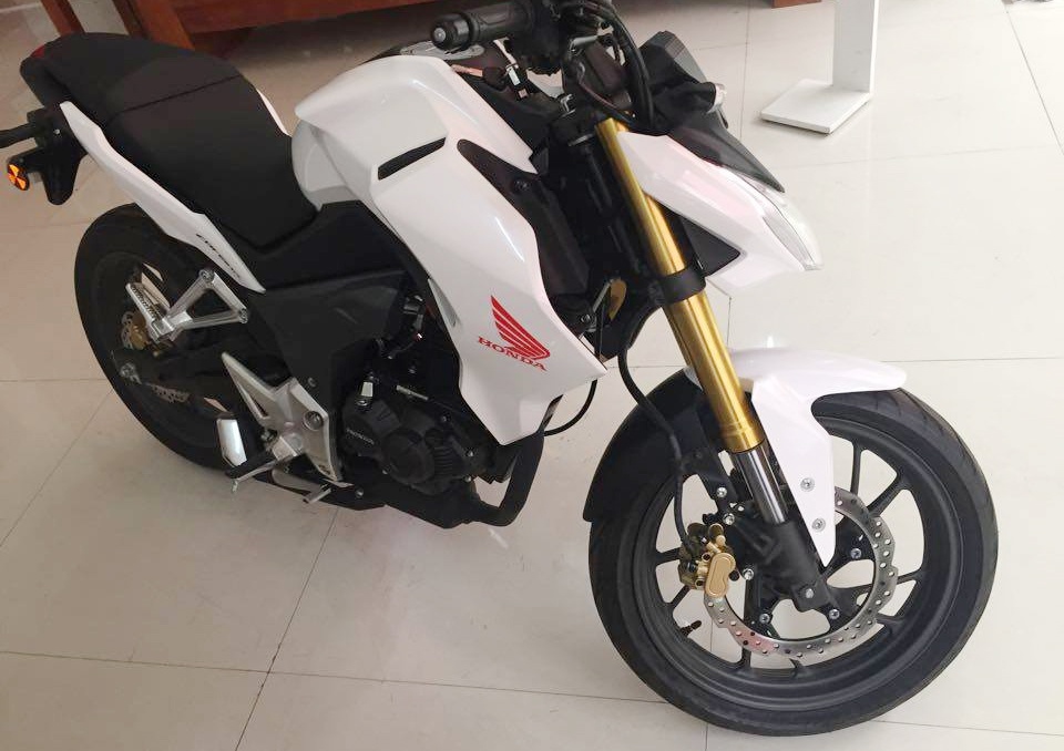 Chi tiet Honda CBF190R gia 105 trieu dong vua ve VN hinh anh