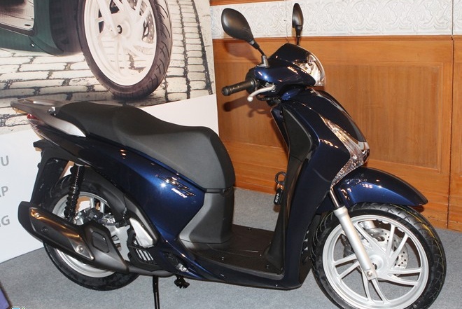 Honda Viet Nam thong bao trieu hoi hon 12.000 xe SH hinh anh