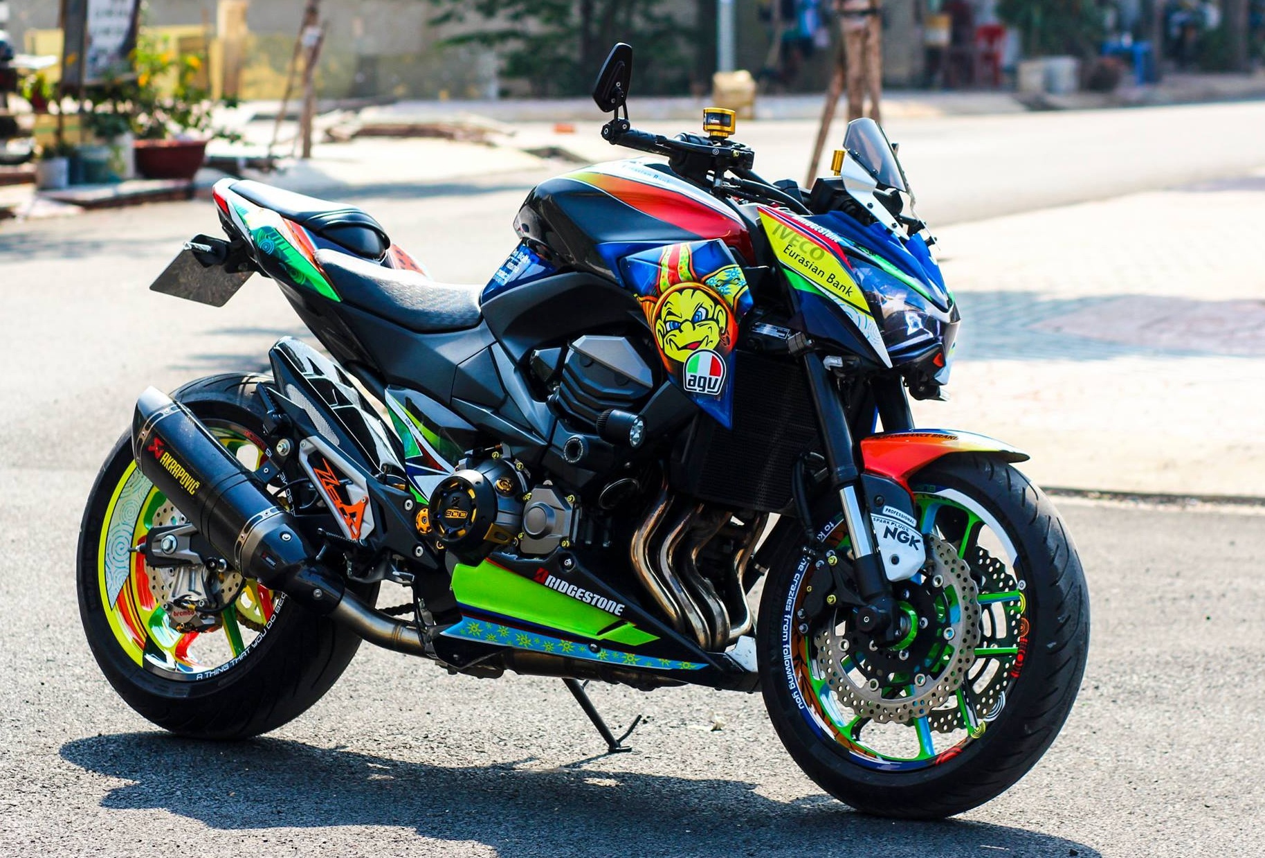 Kawasaki Z800 len do choi hang hieu cua biker An Giang hinh anh