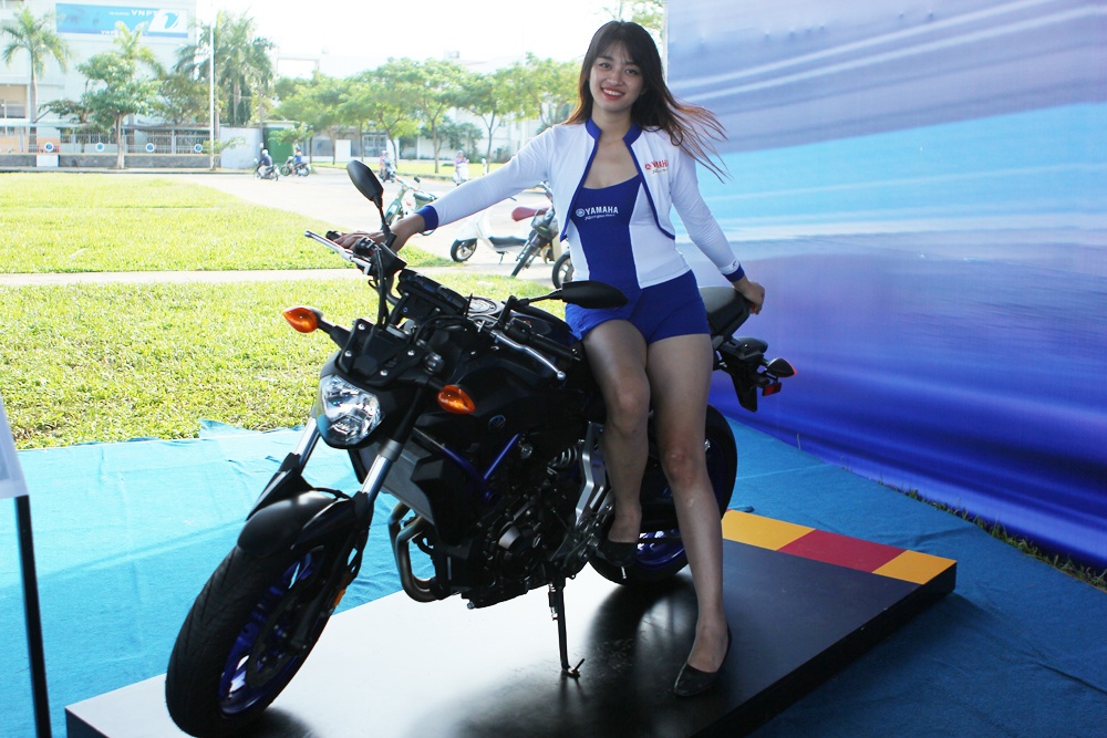 Chi tiet Yamaha MT-07 voi dong co 700 phan khoi tai Viet Nam hinh anh