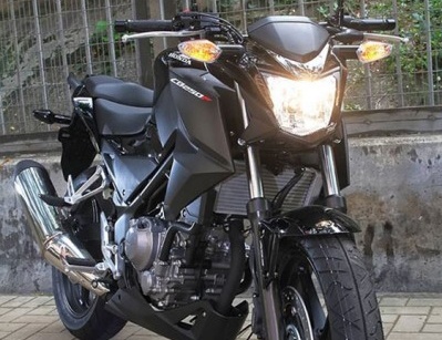 Honda CB250F chuan bi ban o Indonesia hinh anh