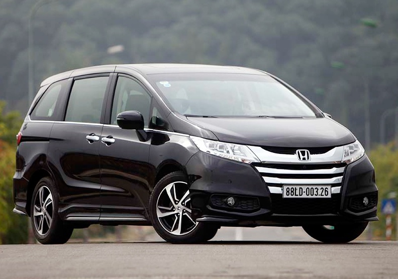 Chay thu Honda Odyssey: Mau xe gia dinh dam chat Nhat hinh anh