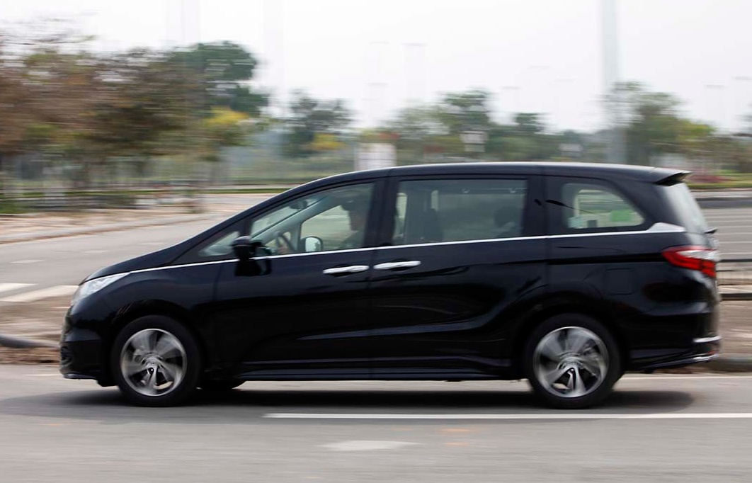 Honda Odyssey về Việt Nam,  Honda Việt Nam bán Odyssey,  Chiếc Minivan Honda Odyssey ra mắt ảnh 4 Honda Odyssey ve Viet Nam,  Honda Viet Nam ban Odyssey,  Chiec Minivan Honda Odyssey ra mat anh 4