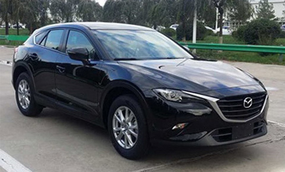 Hinh anh thuc te dau tien cua Mazda CX-4 hinh anh