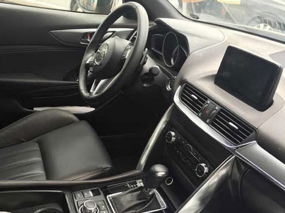 Mazda CX-4 lộ ảnh thực tế ảnh 2 Mazda CX-4 lo anh thuc te anh 2