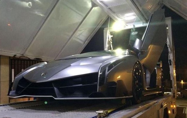 Lamborghini Veneno hang hiem rao ban hon 11 trieu USD hinh anh