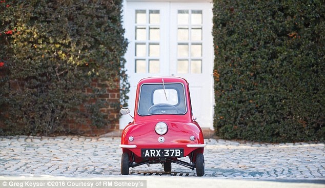 Oto 3 banh nho nhat the gioi anh 2