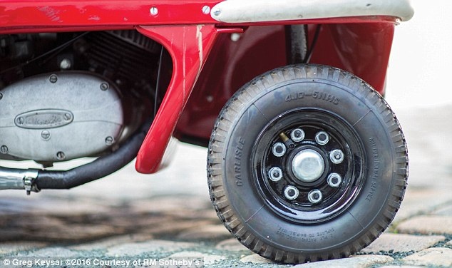 Oto 3 banh nho nhat the gioi anh 3