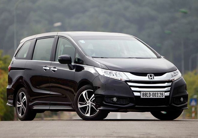Honda Odyssey co gia gan 2 ty dong o Viet Nam hinh anh
