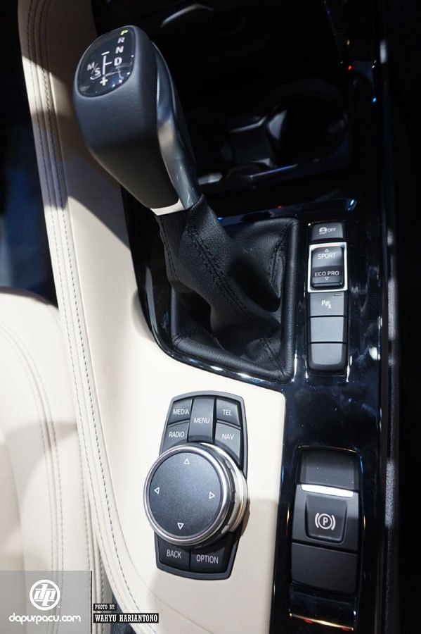 BMW X1 2016 ra mat anh 5