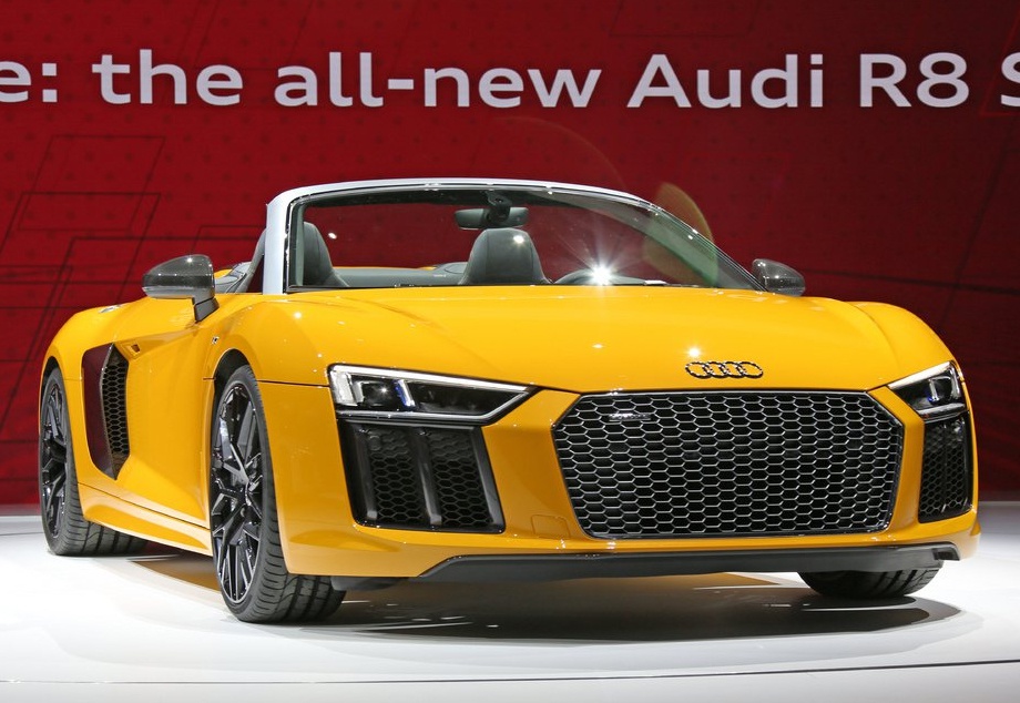 Audi R8 Spyder V10 2017 ra mat o trien lam New York hinh anh