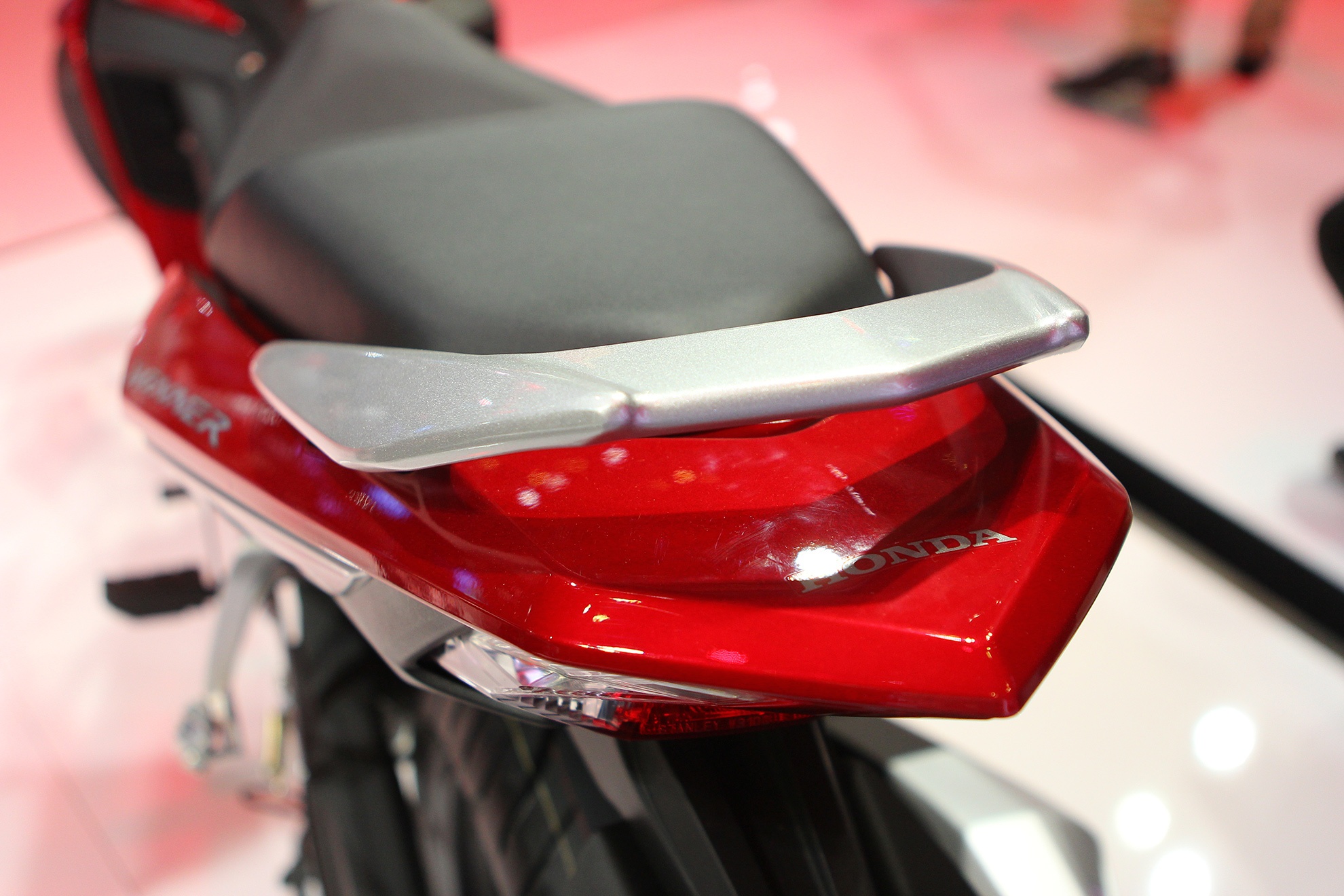 Honda Winner 150 ra mat o Viet Nam anh 8