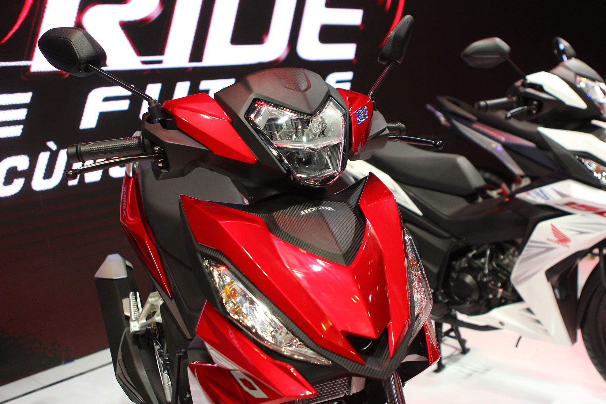 Honda Winner 150 ra mat o Viet Nam anh 3