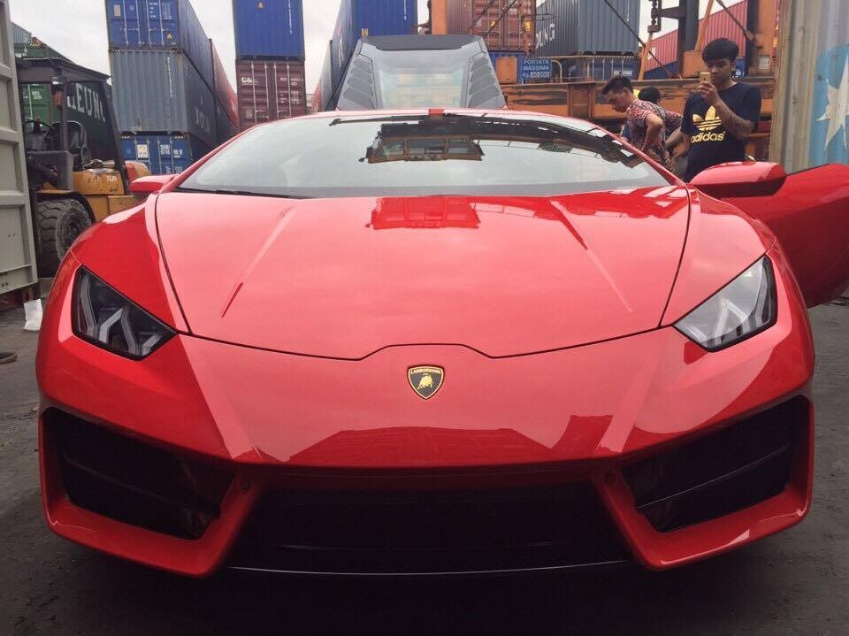 Sieu xe Lamborghini Huracan cau sau dau tien ve Viet Nam hinh anh