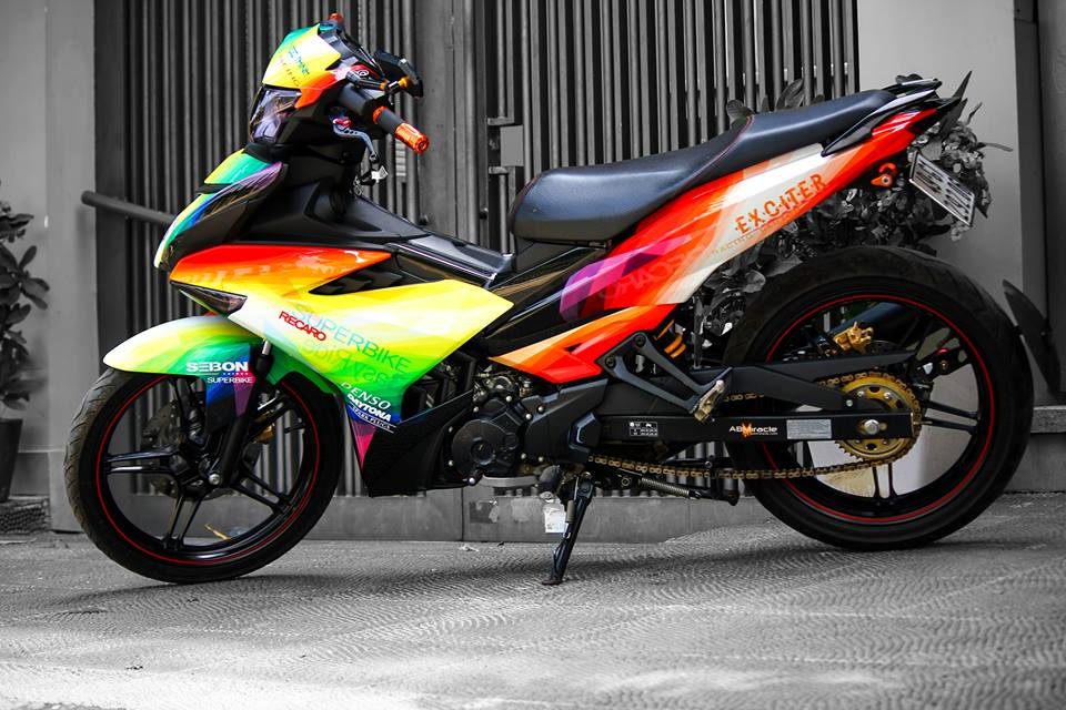 Exciter 150 son dan ao mau lap the cua sieu xe Lamborghini hinh anh