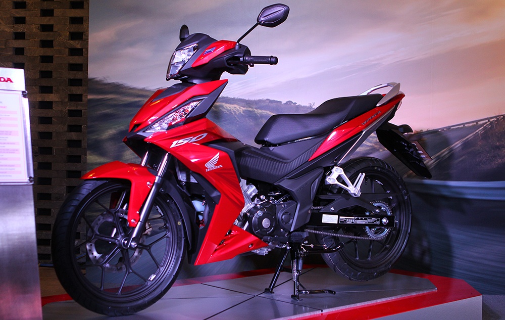 Honda Winner 150 co gia tu 45,5 trieu dong hinh anh