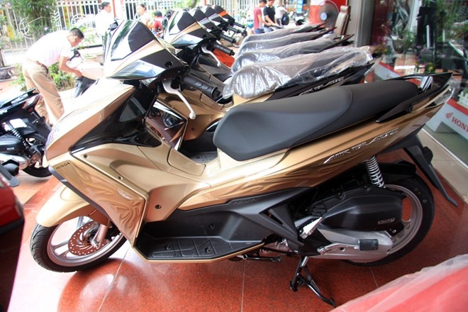 Honda Air Blade 125 la xe ga ban chay nhat VN 2015 hinh anh