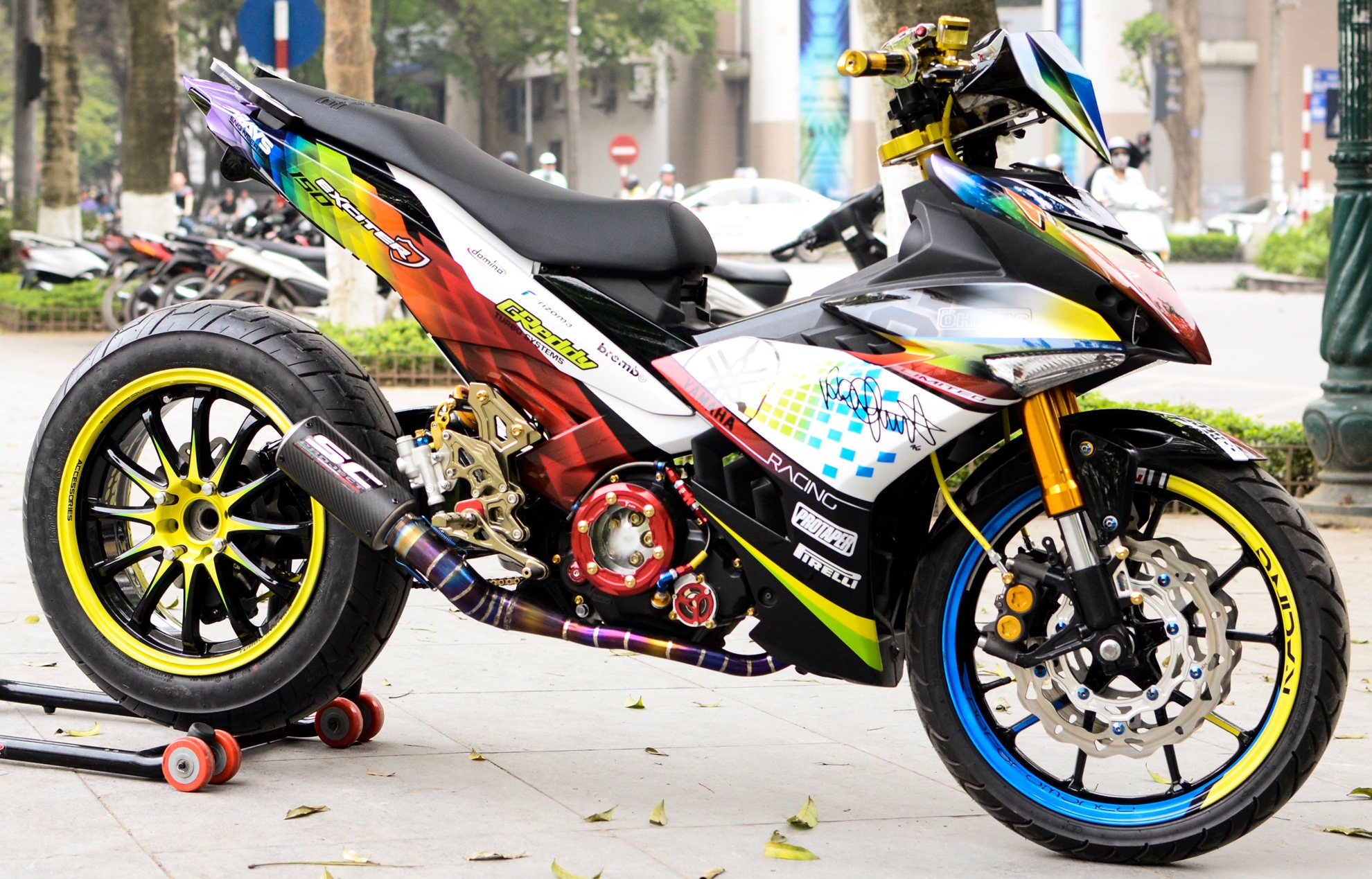 Exciter 150 do do choi o Ha Noi anh 6