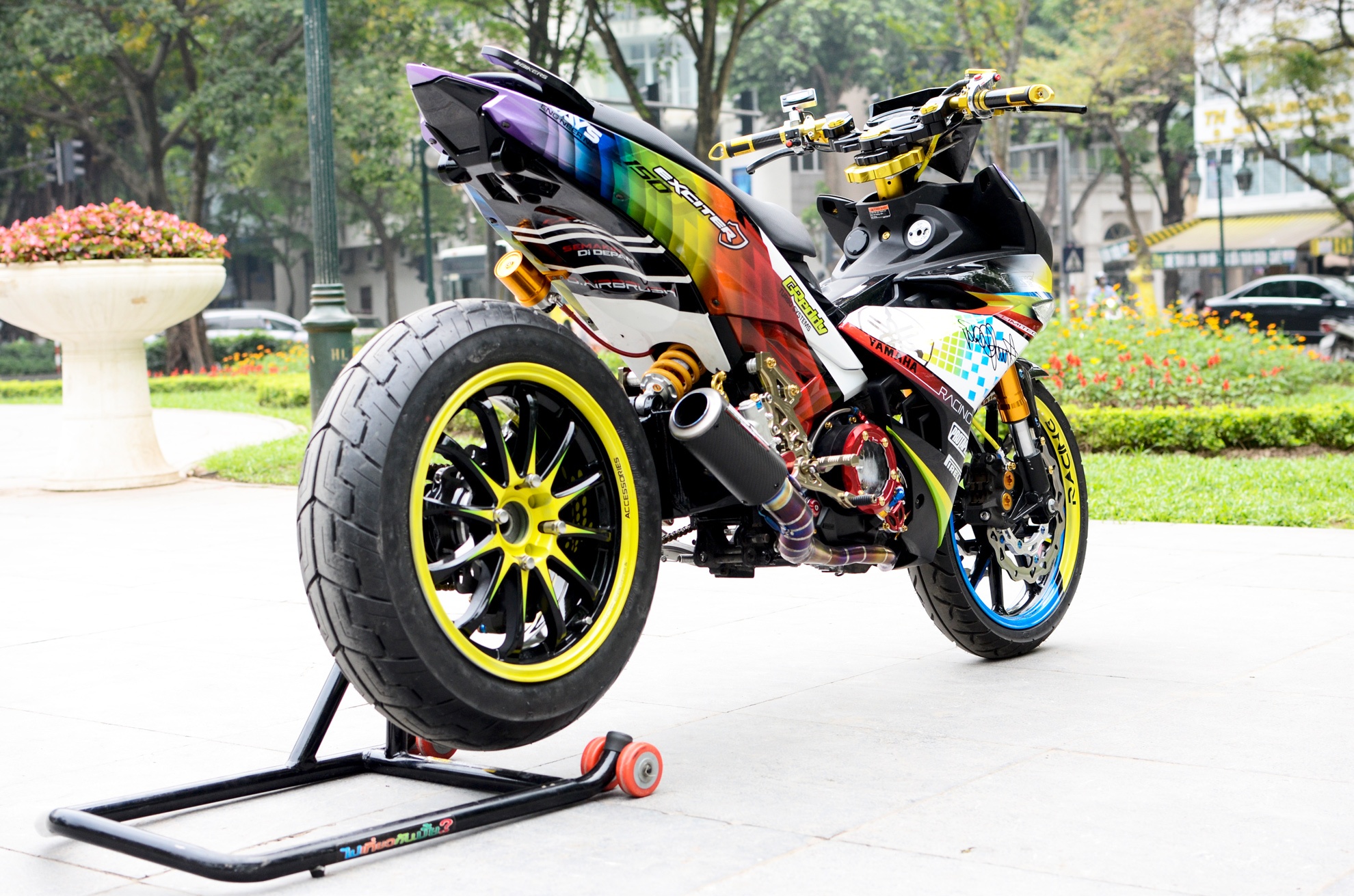 Exciter 150 do do choi o Ha Noi anh 2