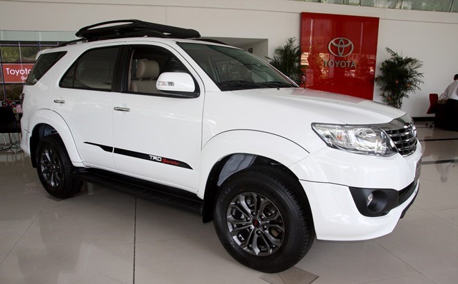 Toyota Fortuner tang gia tu 1/7 hinh anh