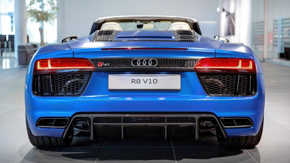 Audi R8 V10 mui trần màu độc ở Đức ảnh 7 Audi R8 V10 mui tran mau doc o Duc anh 7