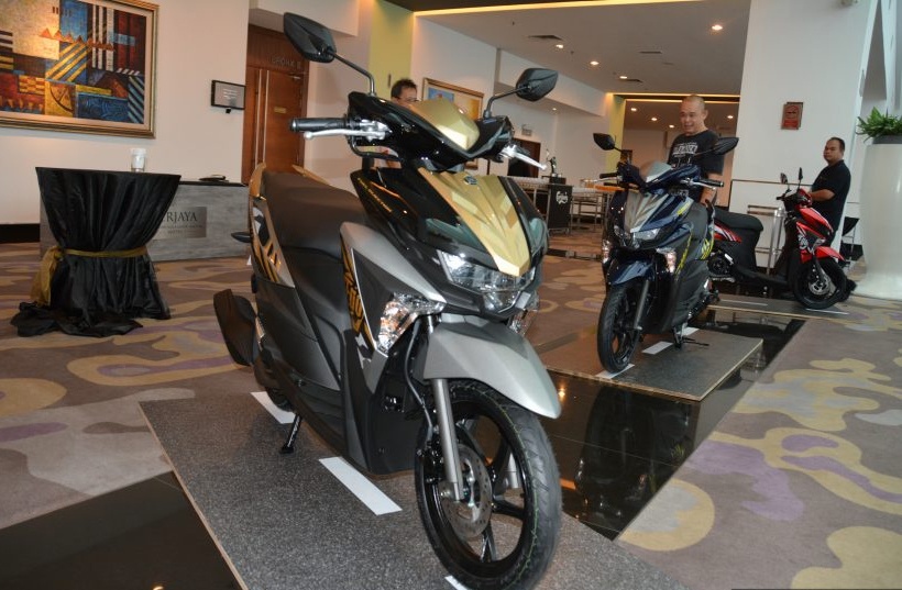 Xe tay ga Yamaha Ego Avantiz ra mat anh 9