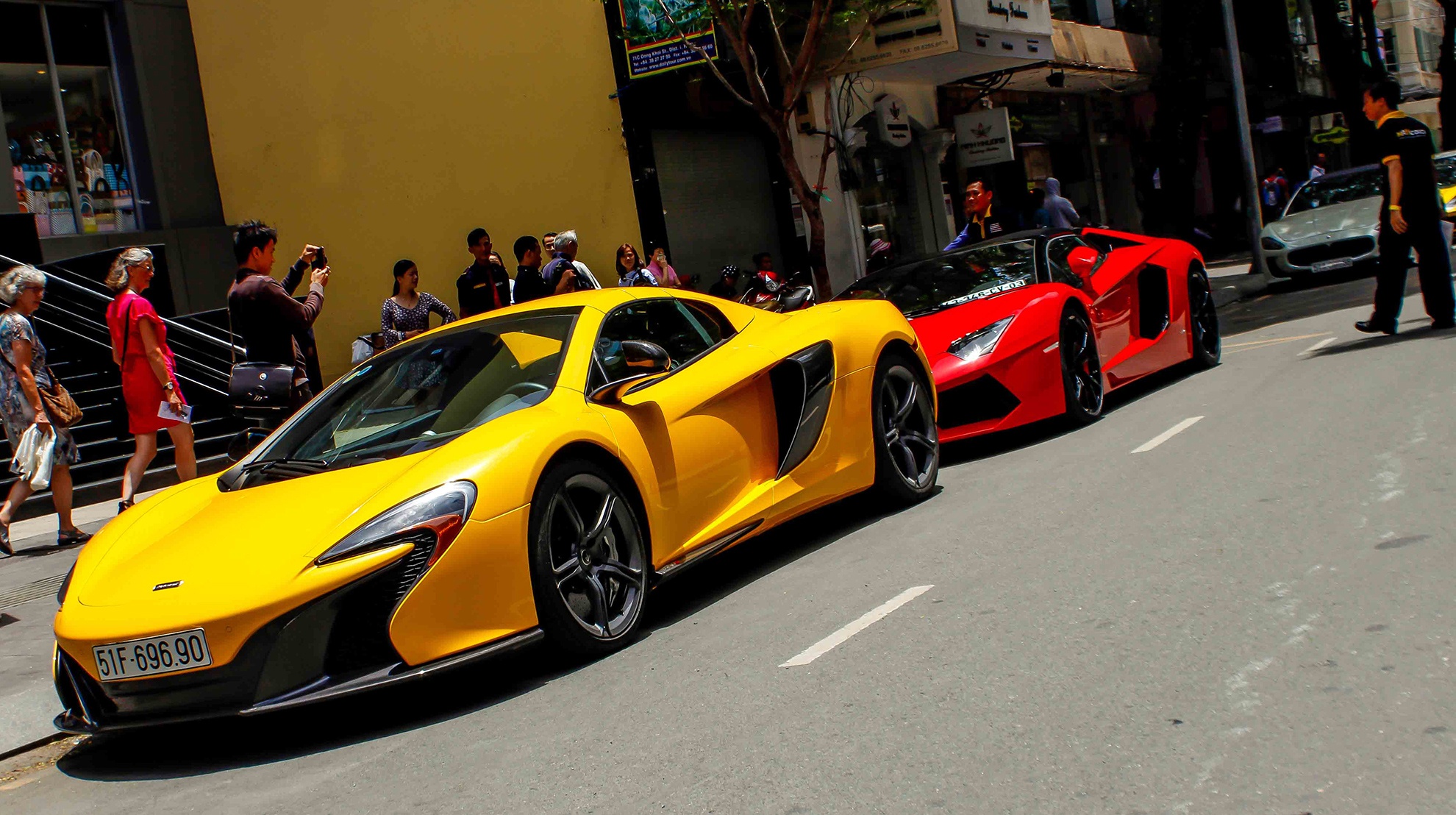 Sieu xe cua dai gia Sai Gon anh 1