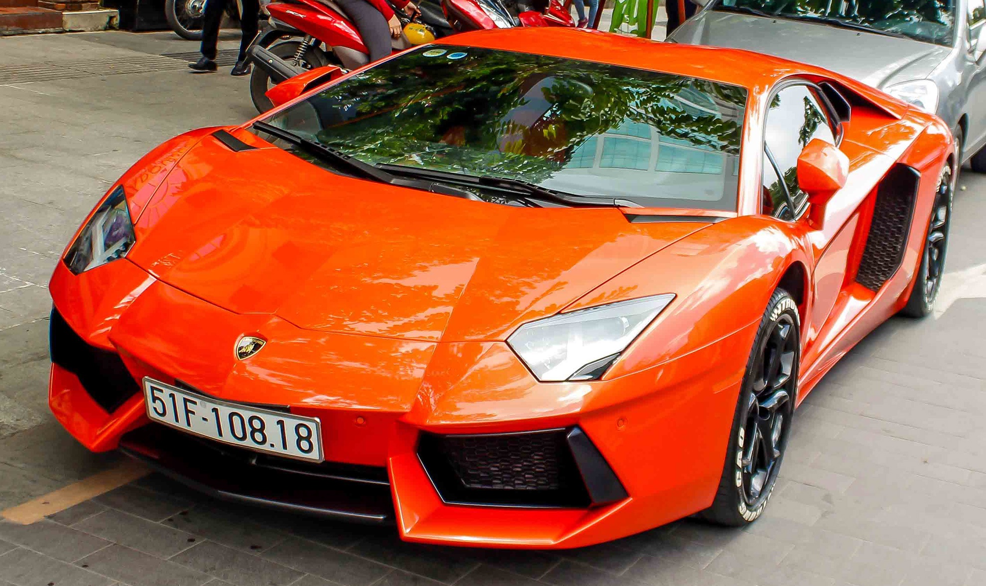 Sieu xe cua dai gia Sai Gon anh 8