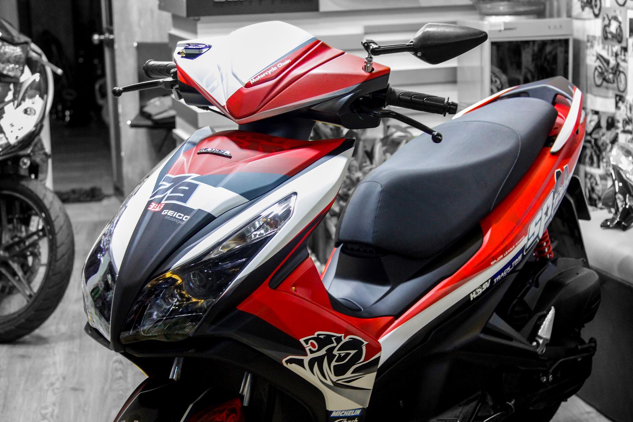 Honda Air Blade độ ở Sài Gòn ảnh 1 Honda Air Blade do o Sai Gon anh 1