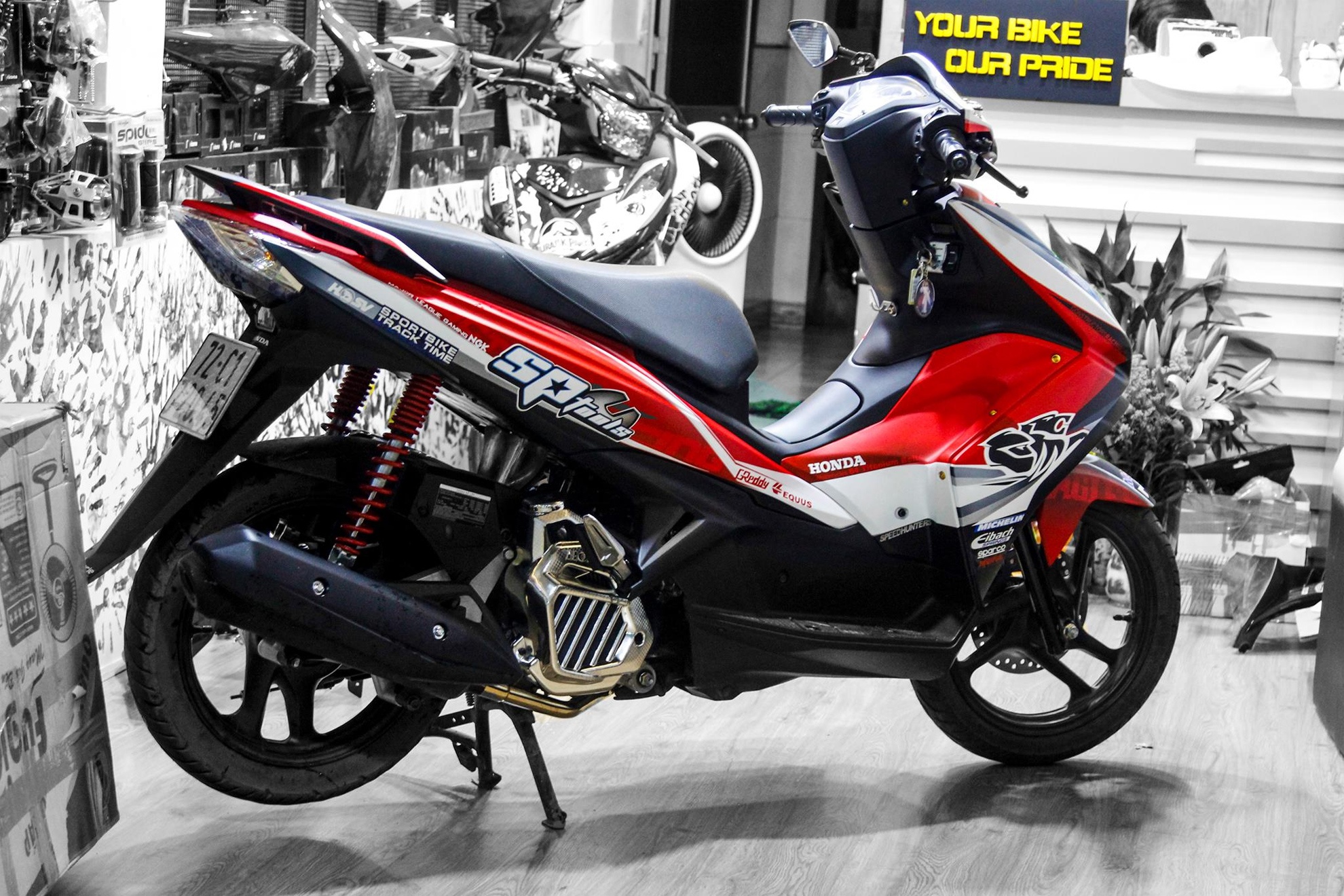 Honda Air Blade độ ở Sài Gòn ảnh 5 Honda Air Blade do o Sai Gon anh 5