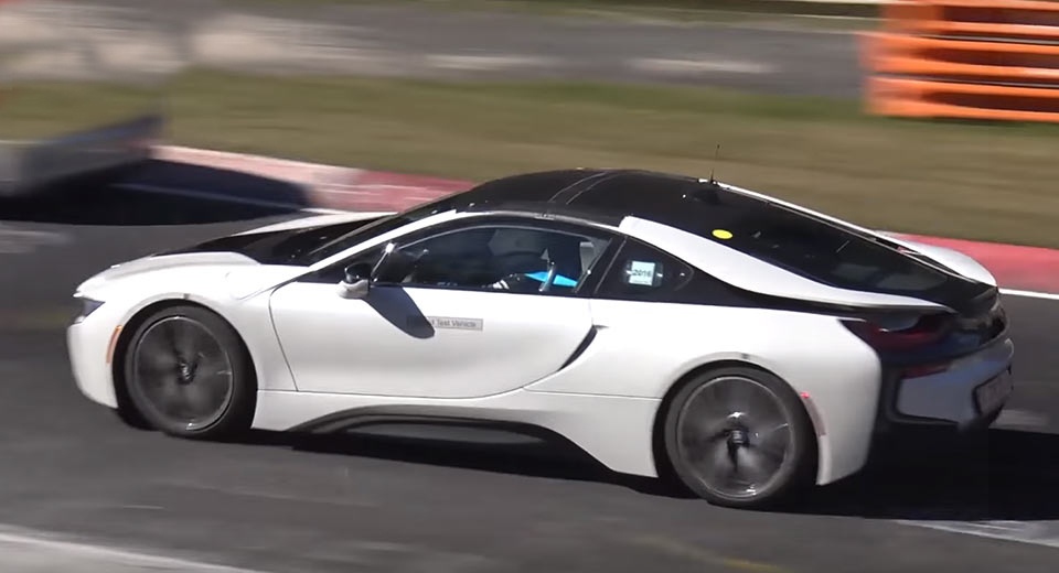 BMW i8 mui tran chay thu o Duc hinh anh