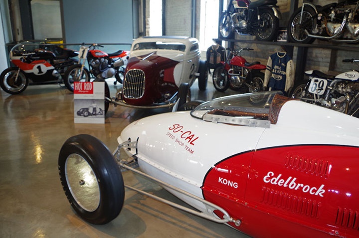 Bộ sưu tập xe của doanh nhân Mỹ ảnh 6 Bo suu tap xe cua doanh nhan My anh 6