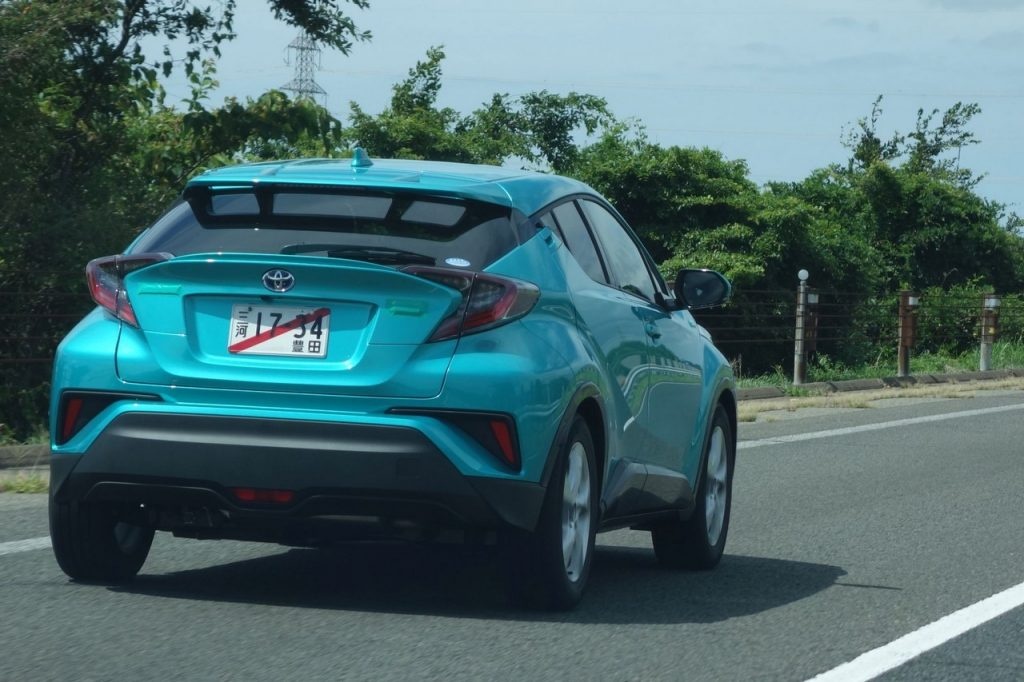 Toyota C-HR chạy thử ở Nhật Bản ảnh 1 Toyota C-HR chay thu o Nhat Ban anh 1