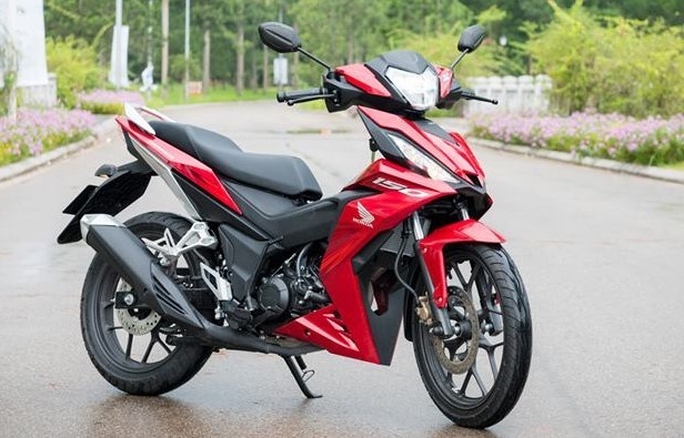 Gan 6.000 chiec Honda Winner 150 ban ra trong thang 8 hinh anh
