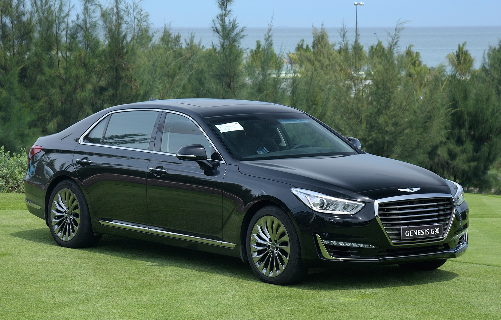Genesis G90 ban o Viet Nam anh 9