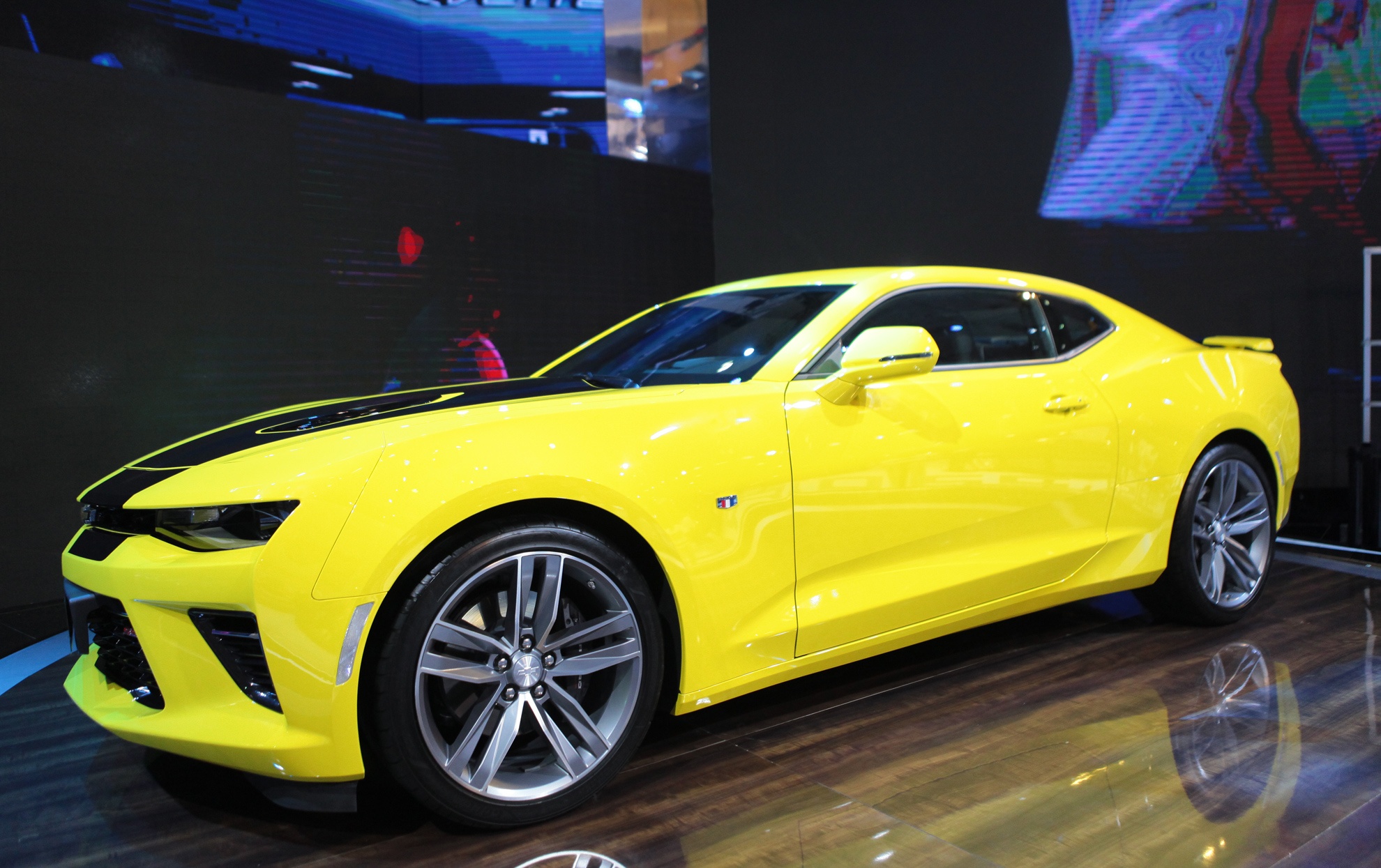 Chevrolet Camaro SS 2016 ve Viet Nam anh 9