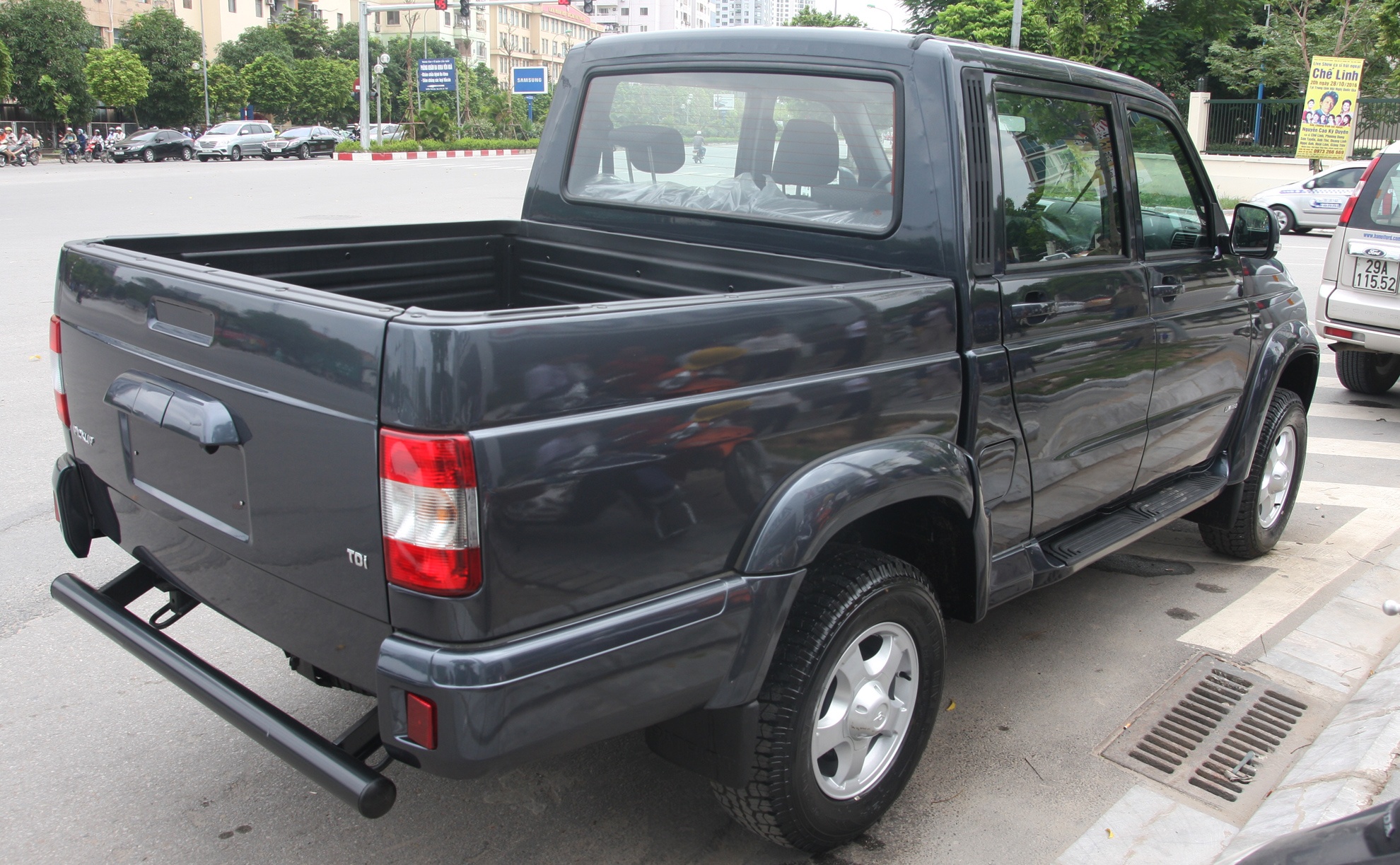 UAZ Pickup ve Viet Nam anh 3