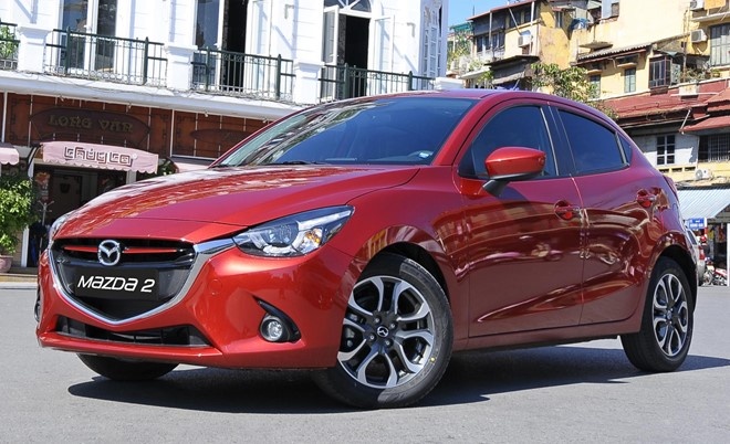 Trieu hoi gan 5.000 xe Mazda 2 vi den bao loi dong co o VN hinh anh
