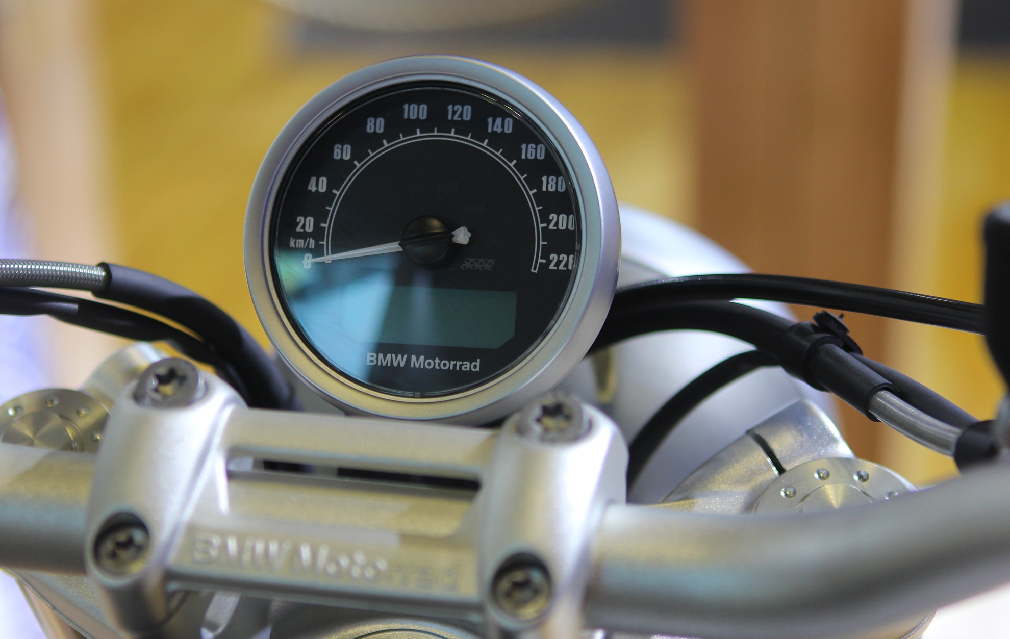 BMW RnineT Scrambler về Việt Nam ảnh 5 BMW RnineT Scrambler ve Viet Nam anh 5