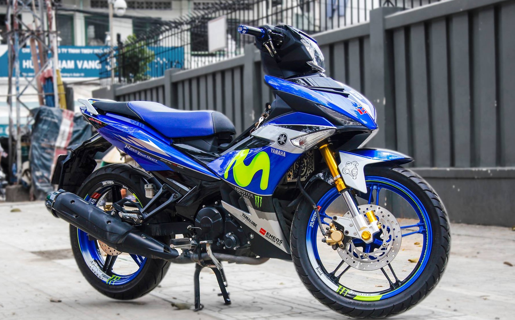 Exciter 150 ve tem Movistar o Sai Gon hinh anh