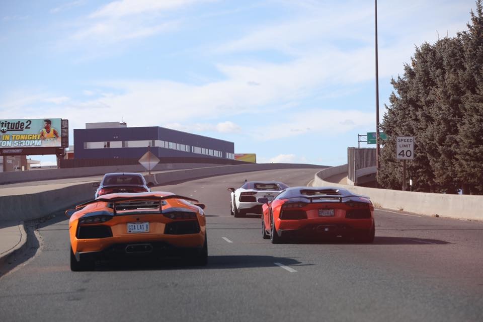 Sieu xe cua nguoi Viet dieu hanh tren dat My hinh anh