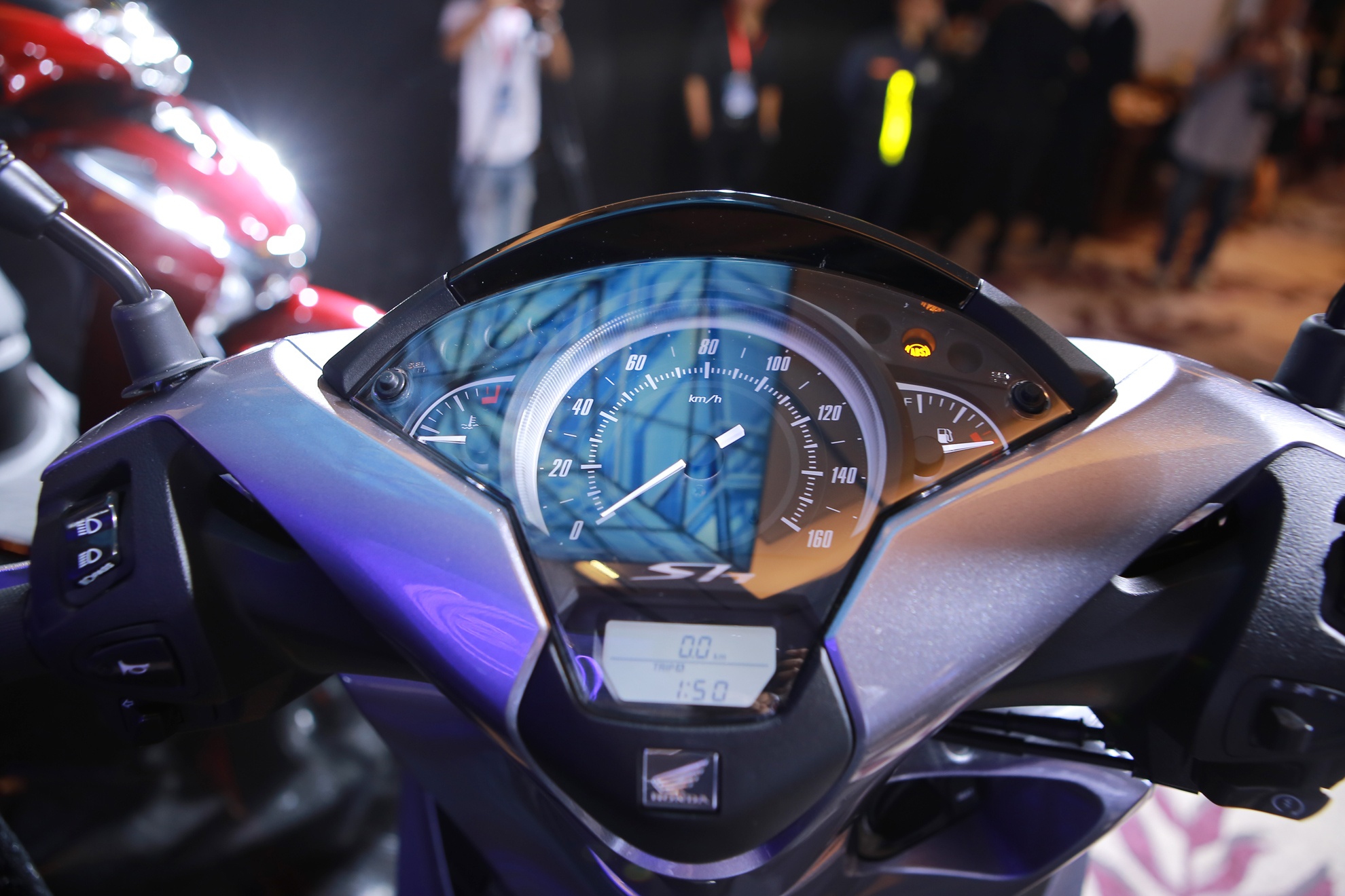 Honda SH 2017 ra mắt ở Việt Nam ảnh 4 Honda SH 2017 ra mat o Viet Nam anh 4