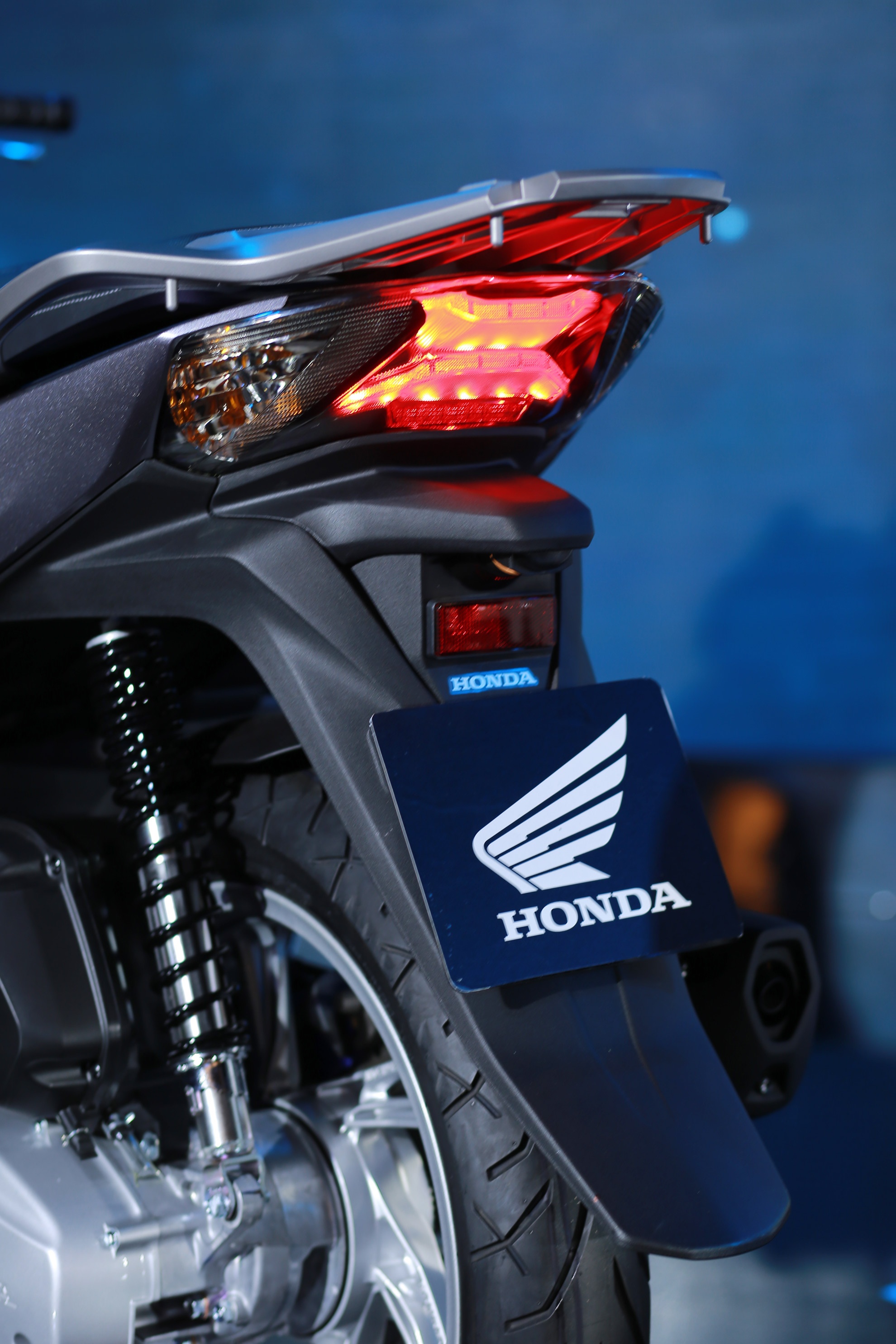 Anh Honda SH 2017 o Viet Nam anh 9