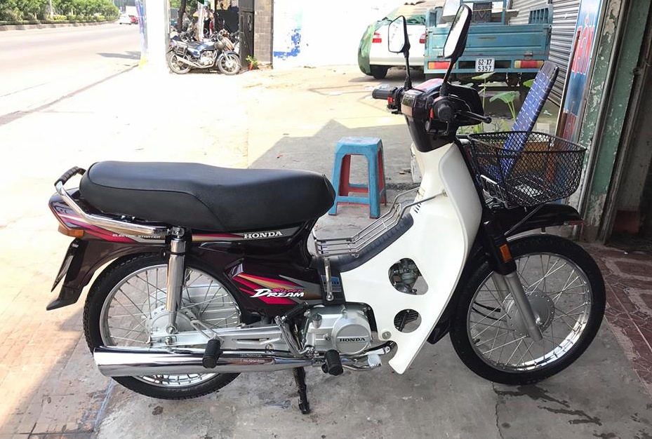 Honda Super Dream hang doc con moi tinh sau 16 nam hinh anh